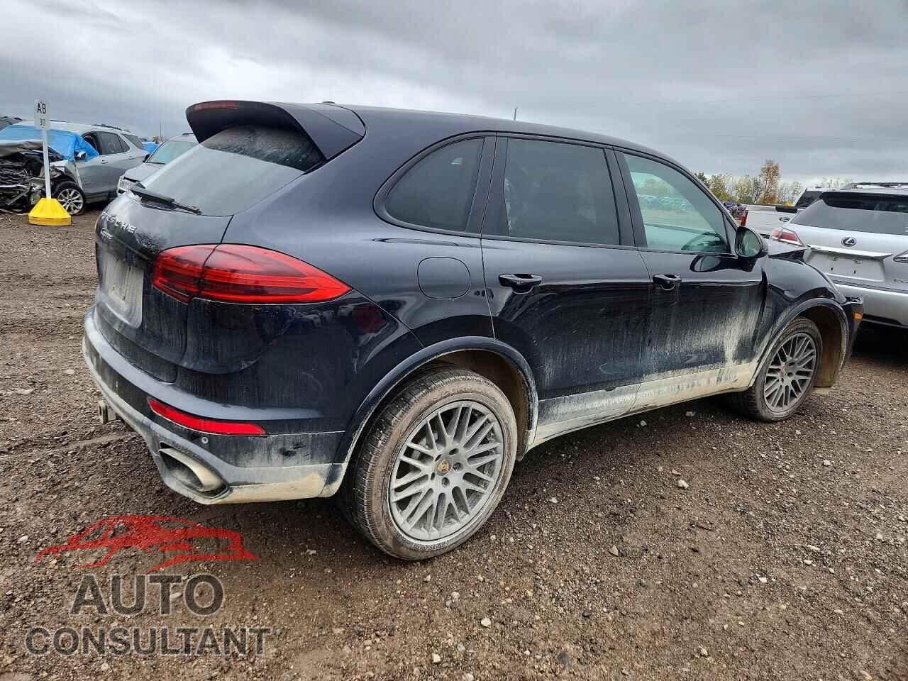 PORSCHE CAYENNE 2017 - WP1AA2A23HKA86612