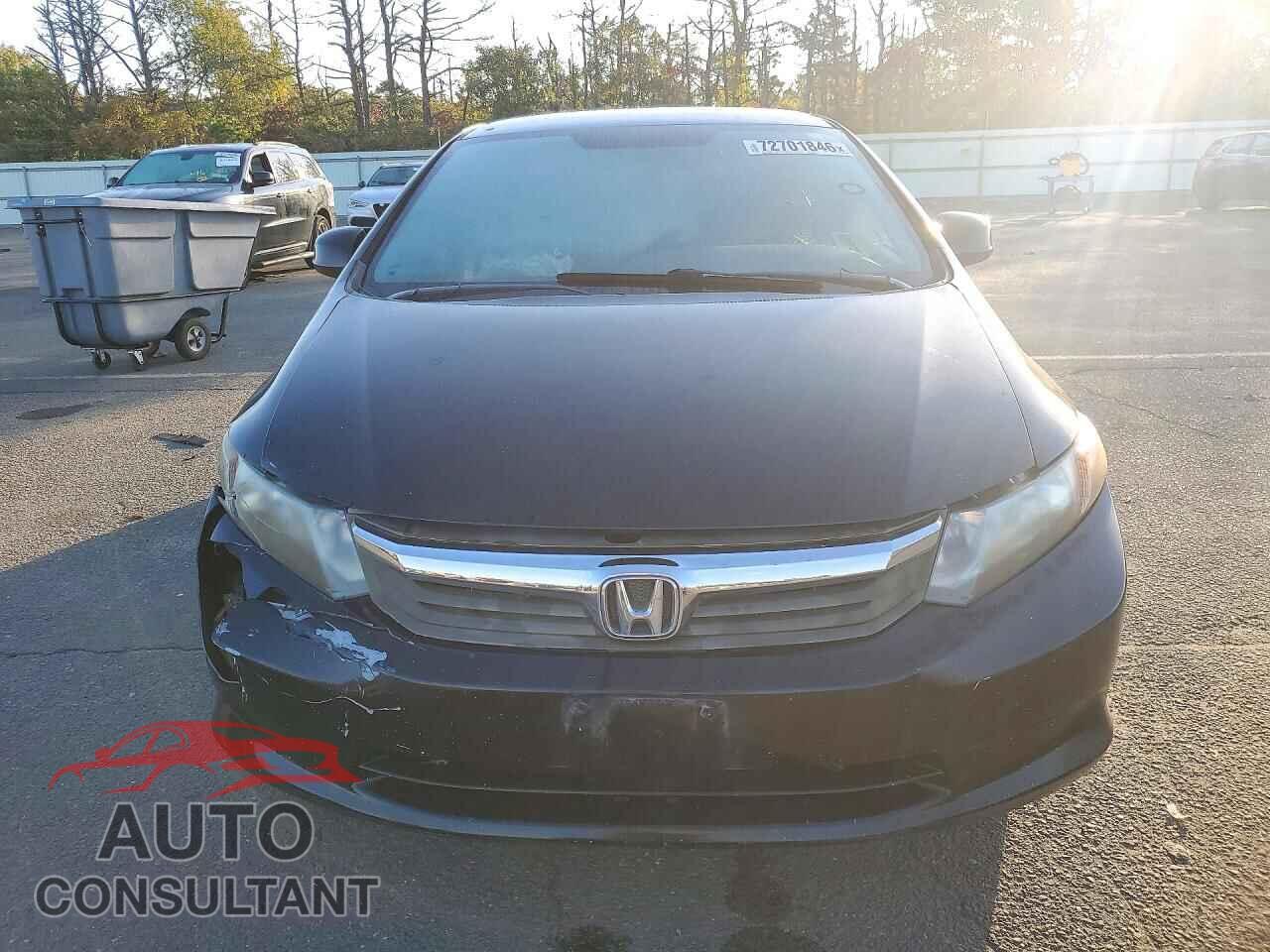 HONDA CIVIC 2012 - 2HGFB2F57CH560196