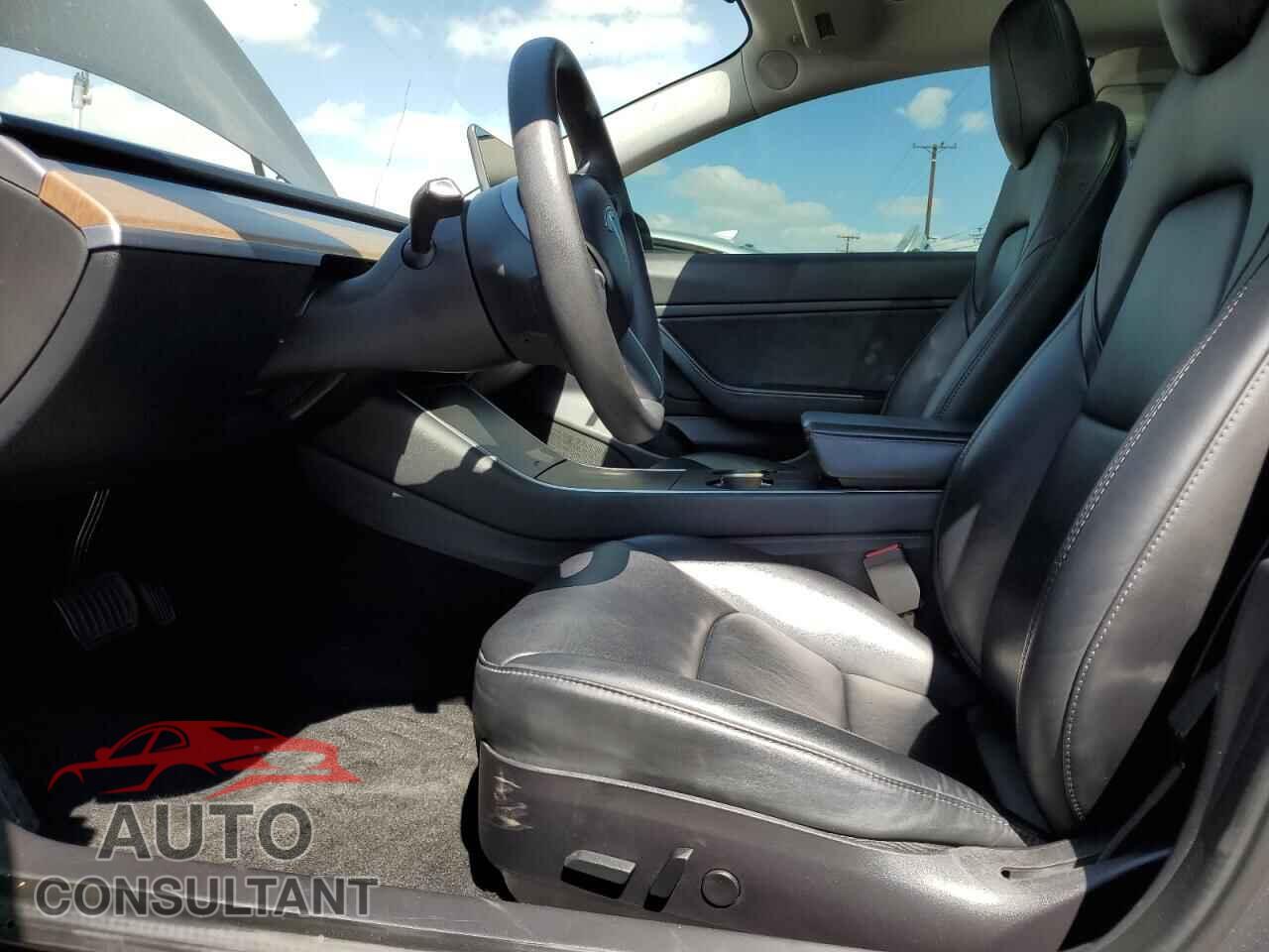 TESLA MODEL 3 2019 - 5YJ3E1EA4KF426963