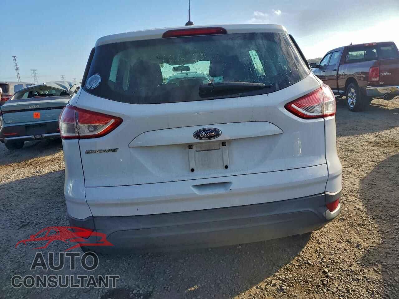 FORD ESCAPE 2013 - 1FMCU0F77DUB46119