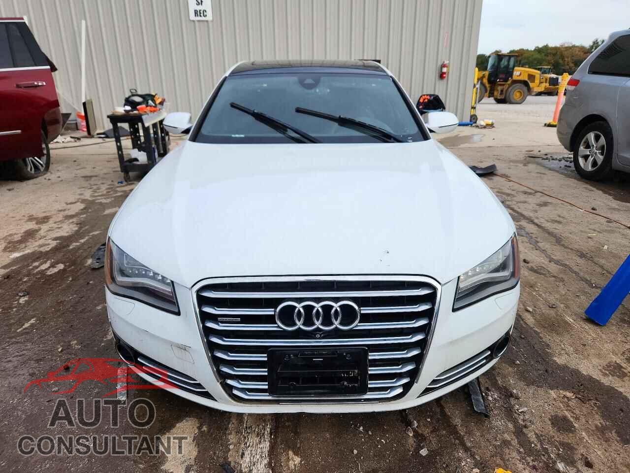 AUDI A8 2013 - WAUR2AFD7DN009169