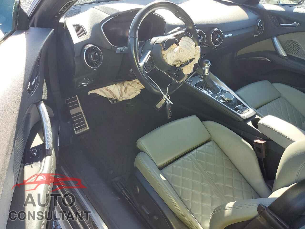 AUDI TT 2017 - TRUT5CFV9H1021119