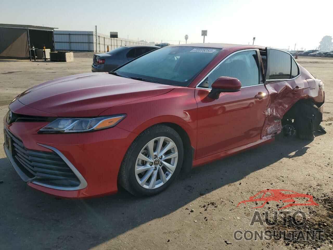 TOYOTA CAMRY 2023 - 4T1C11AKXPU169229