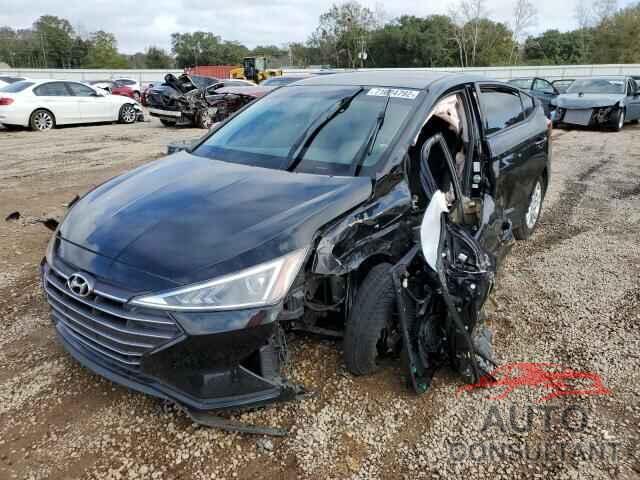 HYUNDAI ELANTRA 2019 - 5NPD74LF5KH455789