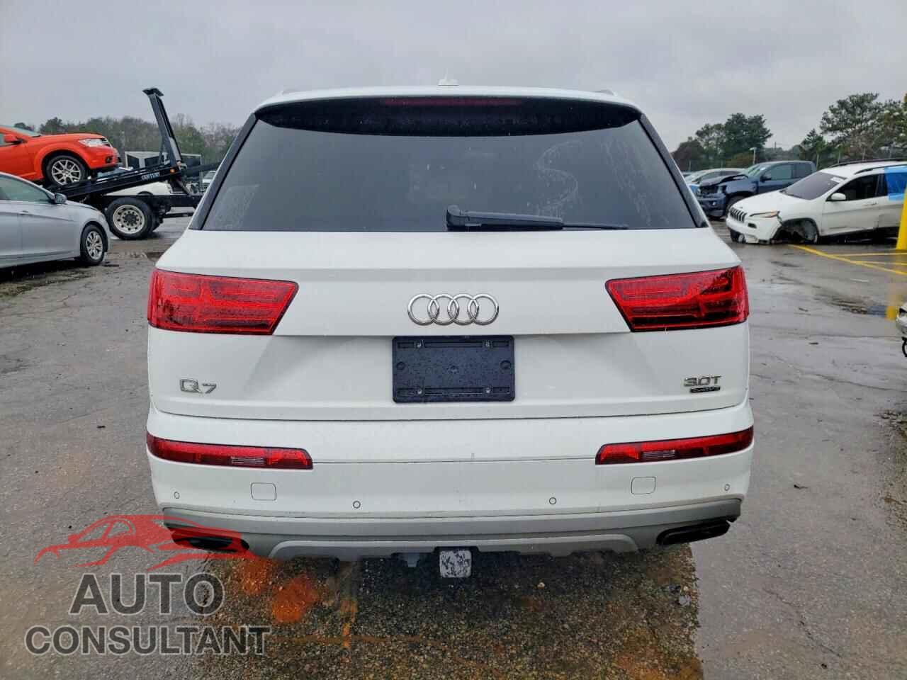 AUDI Q7 2018 - WA1VAAF75JD002294