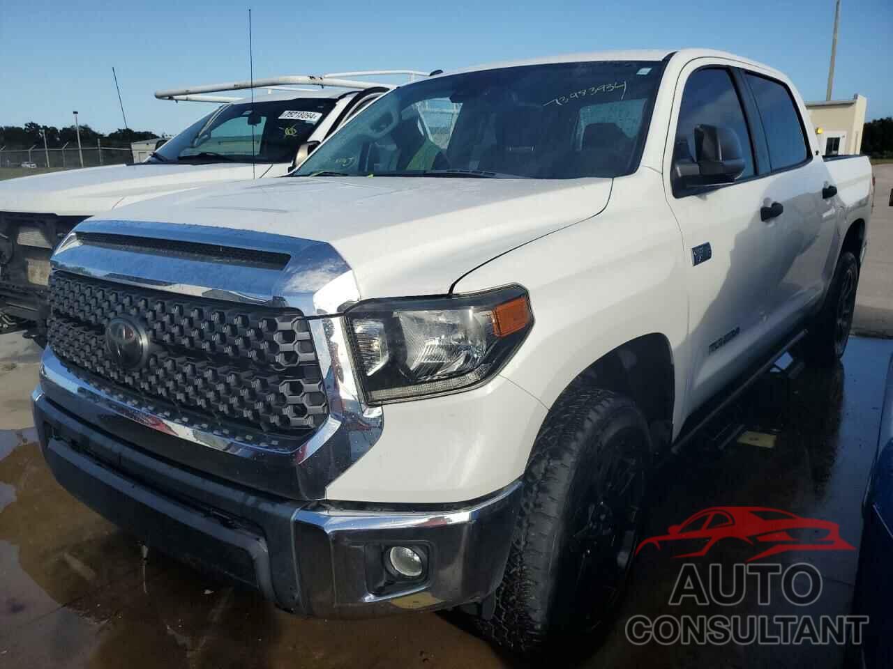 TOYOTA TUNDRA 2019 - 5TFDW5F17KX849145