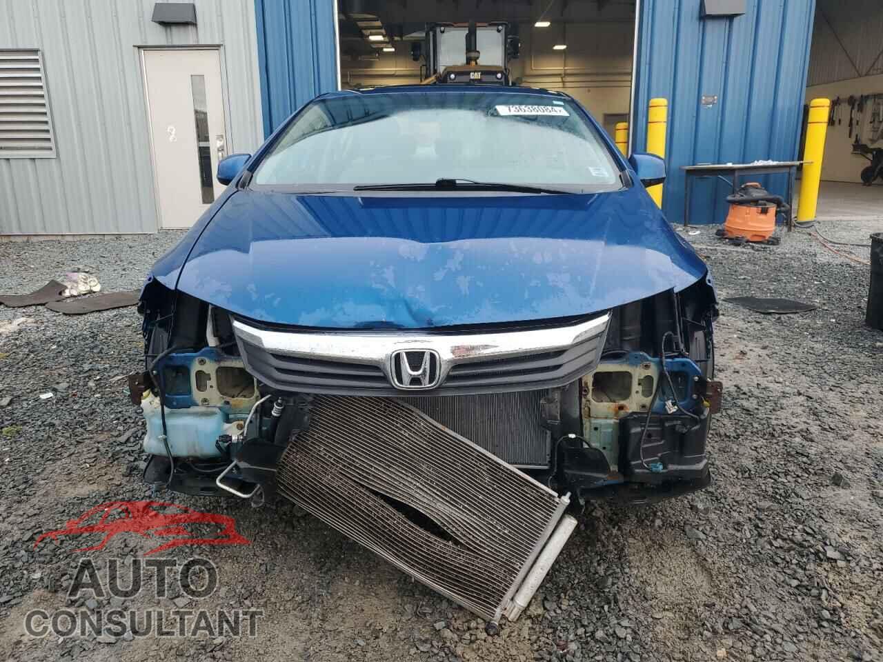 HONDA CIVIC 2012 - 2HGFB2E59CH041877