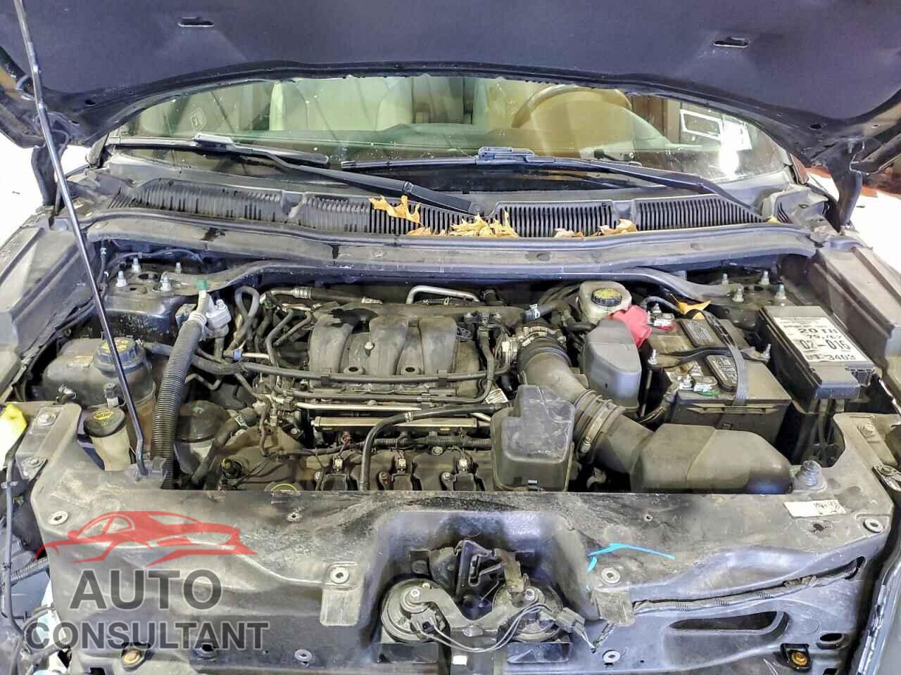 FORD EXPLORER 2018 - 1FM5K7F82JGB91382