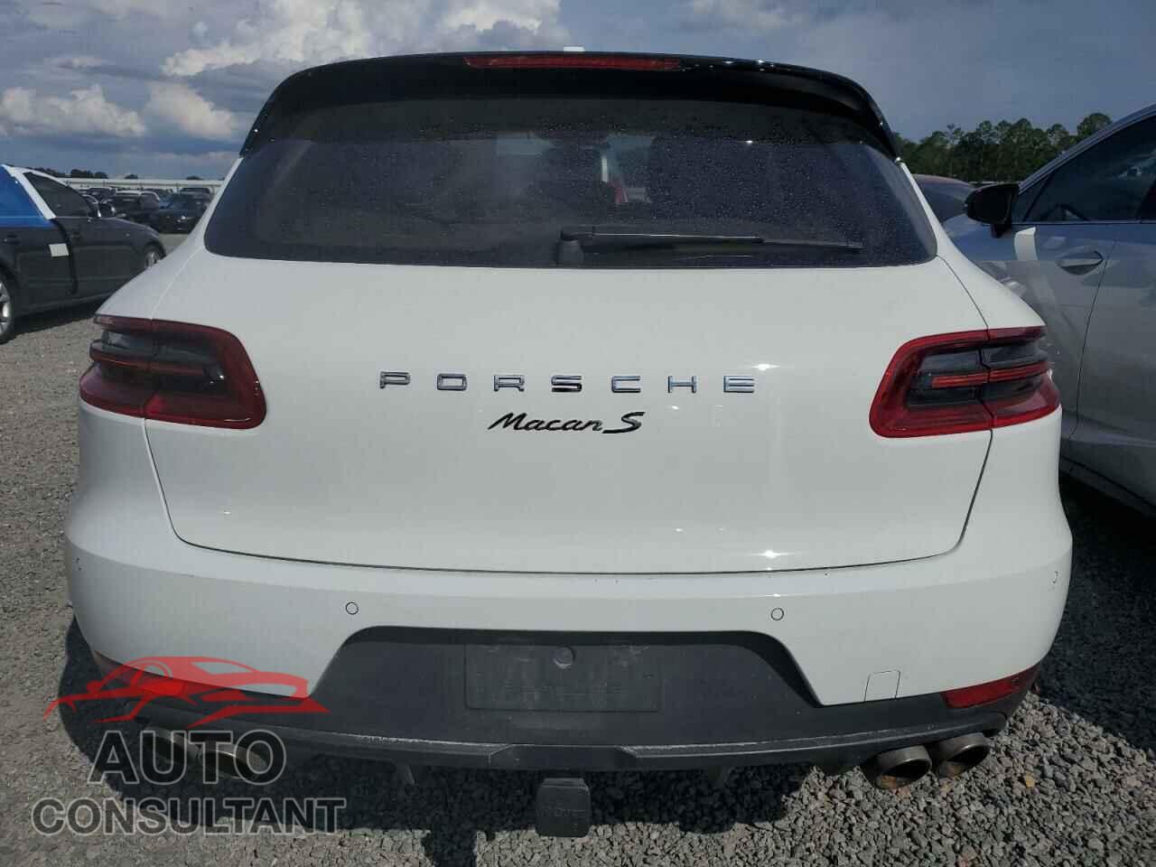 PORSCHE MACAN 2017 - WP1AB2A58HLB11439