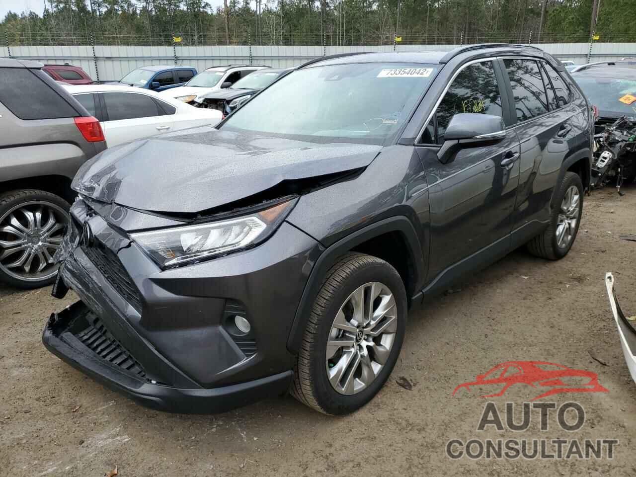 TOYOTA RAV4 2021 - 2T3C1RFV0MC170802