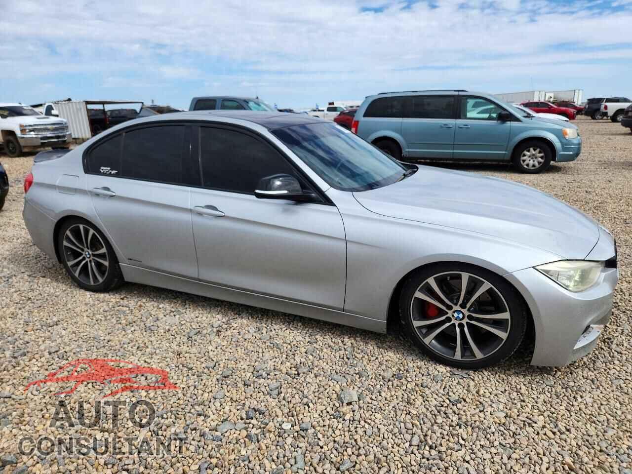 BMW 3 SERIES 2013 - WBA3A9C59DF474924