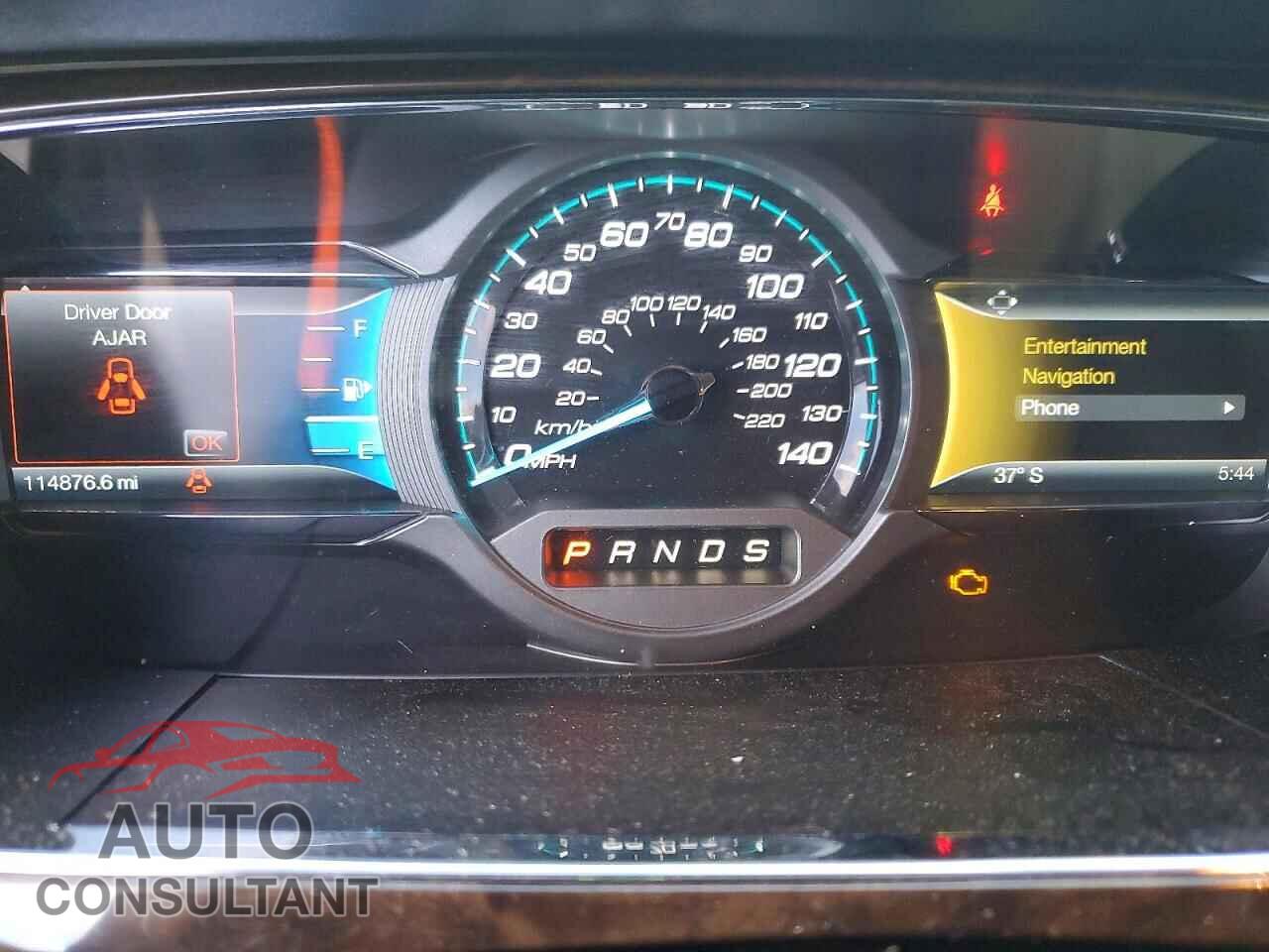 FORD TAURUS 2015 - 1FAHP2F81FG122315