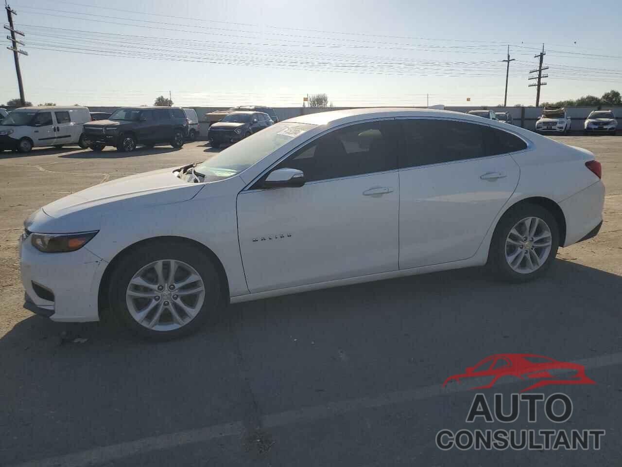 CHEVROLET MALIBU 2018 - 1G1ZD5ST5JF176775