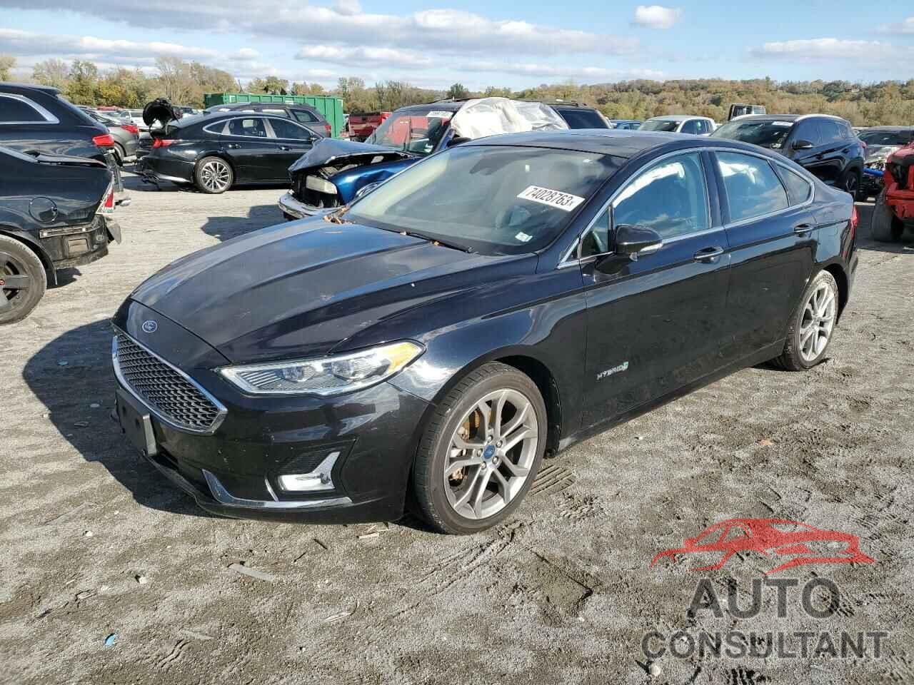 FORD FUSION 2019 - 3FA6P0RU0KR182674