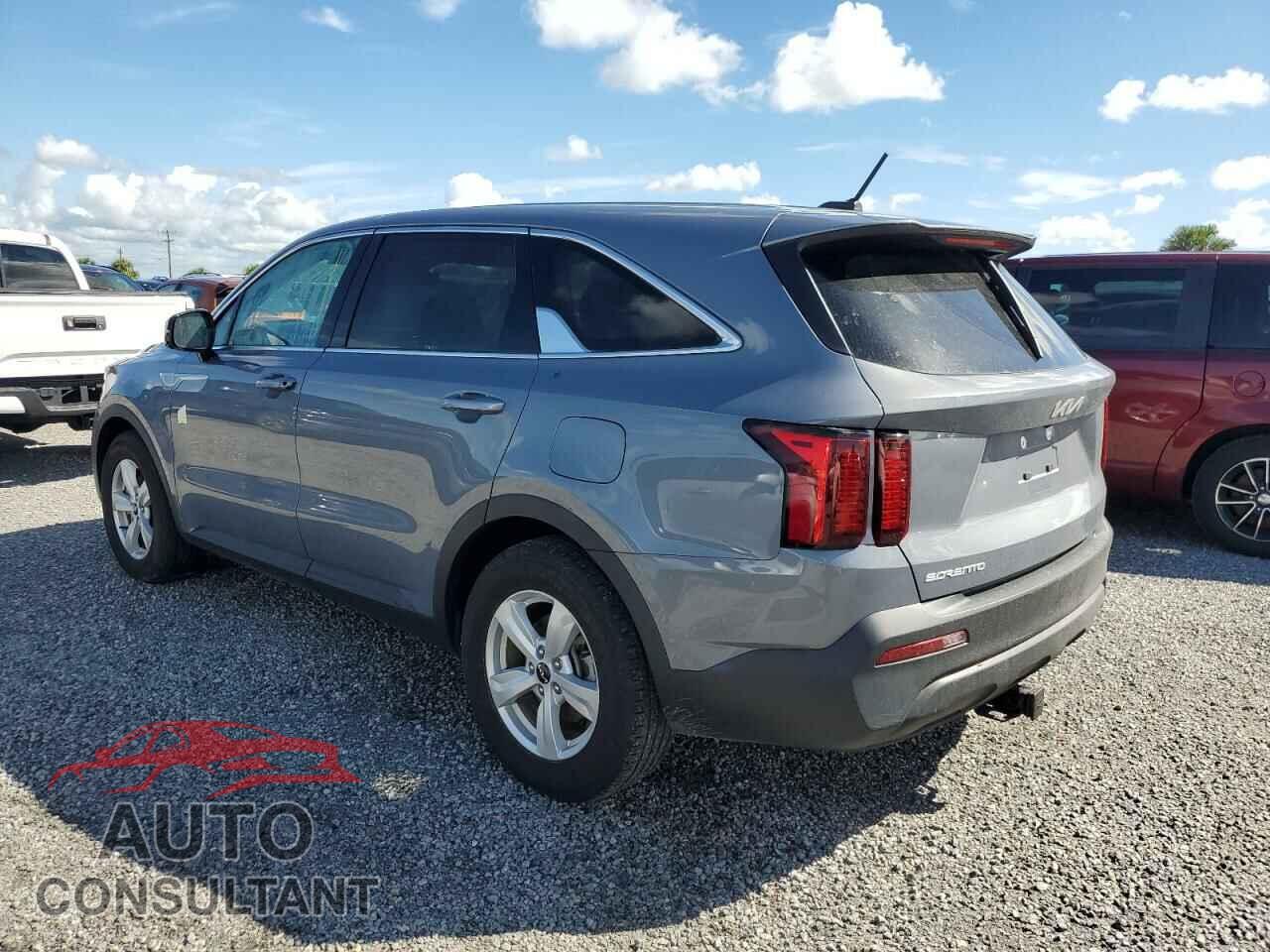 KIA SORENTO 2023 - 5XYRG4LC2PG164855