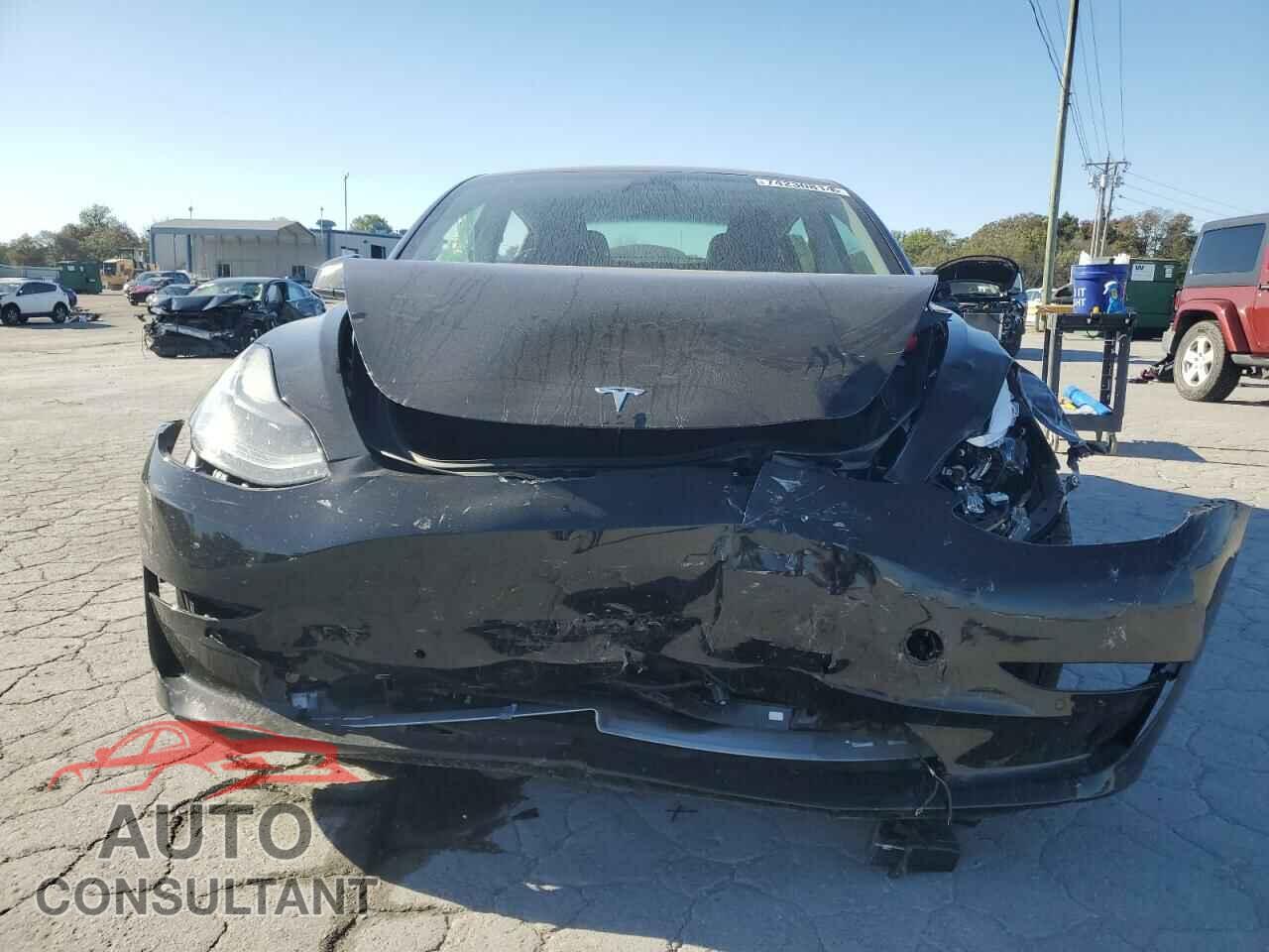 TESLA MODEL 3 2021 - 5YJ3E1EA5MF047652
