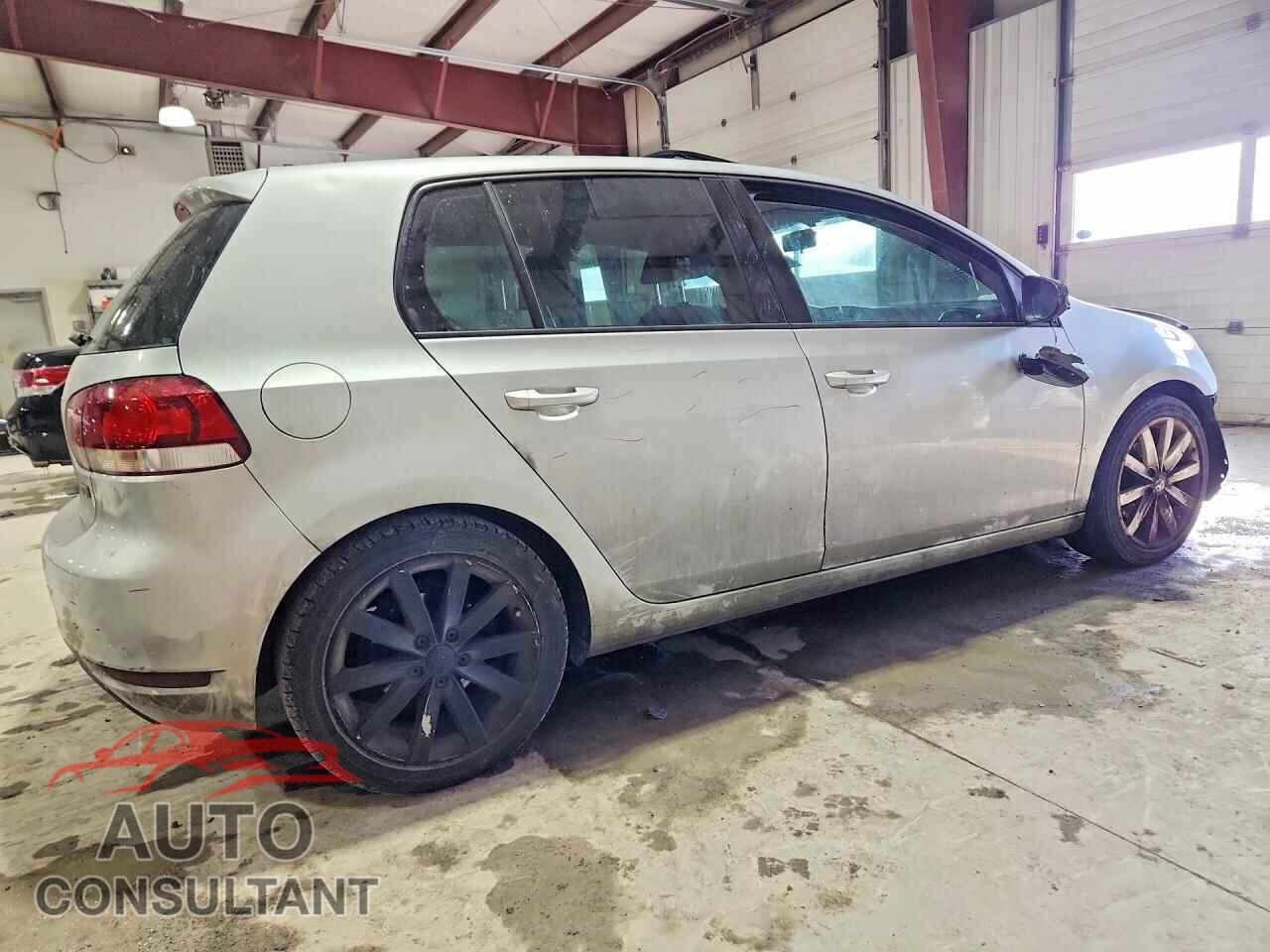 VOLKSWAGEN GOLF 2011 - WVWDM7AJ7BW347329