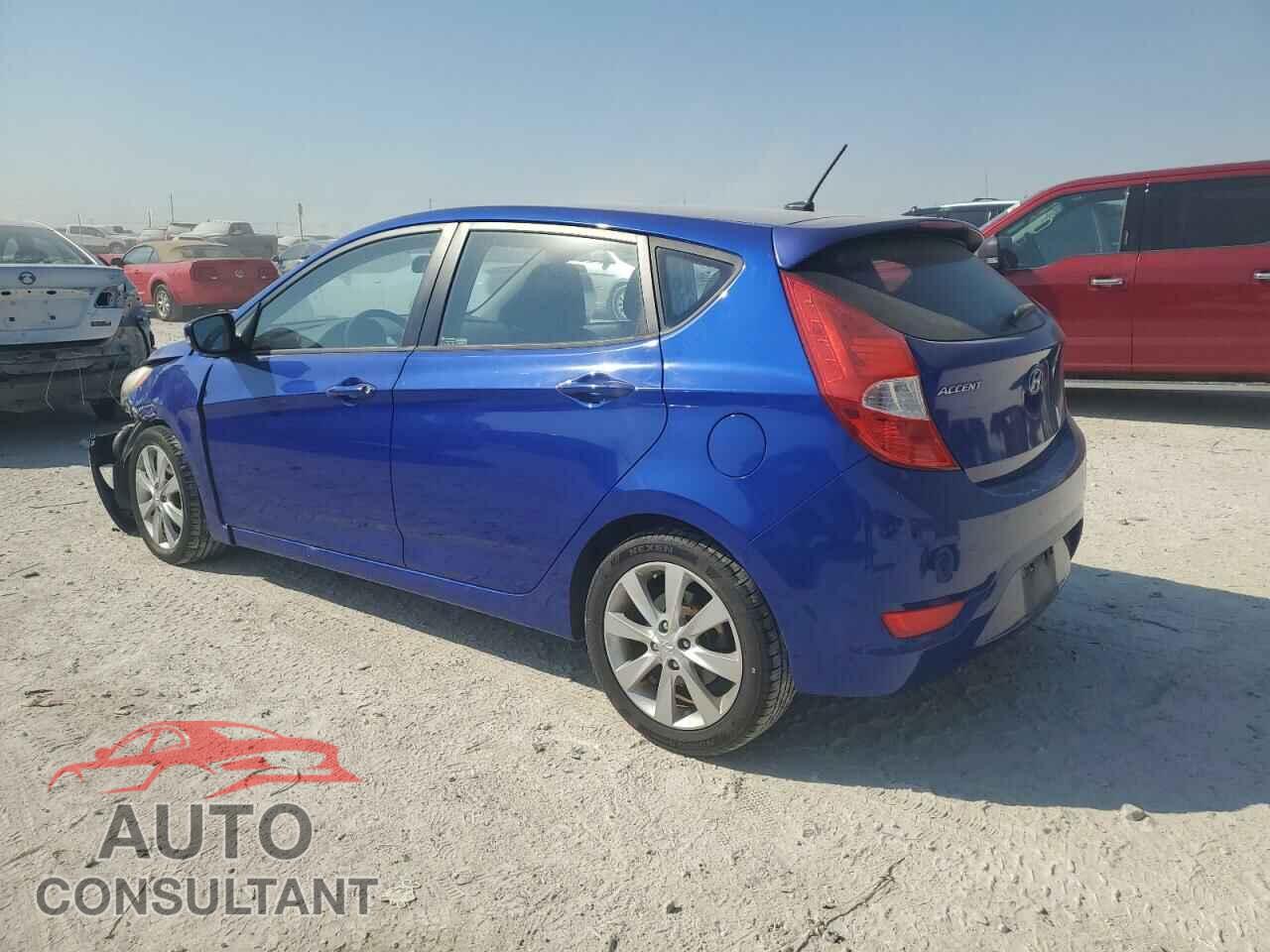HYUNDAI ACCENT 2013 - KMHCU5AE3DU105568