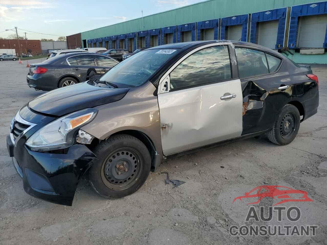 NISSAN VERSA 2017 - 3N1CN7AP3HL865985