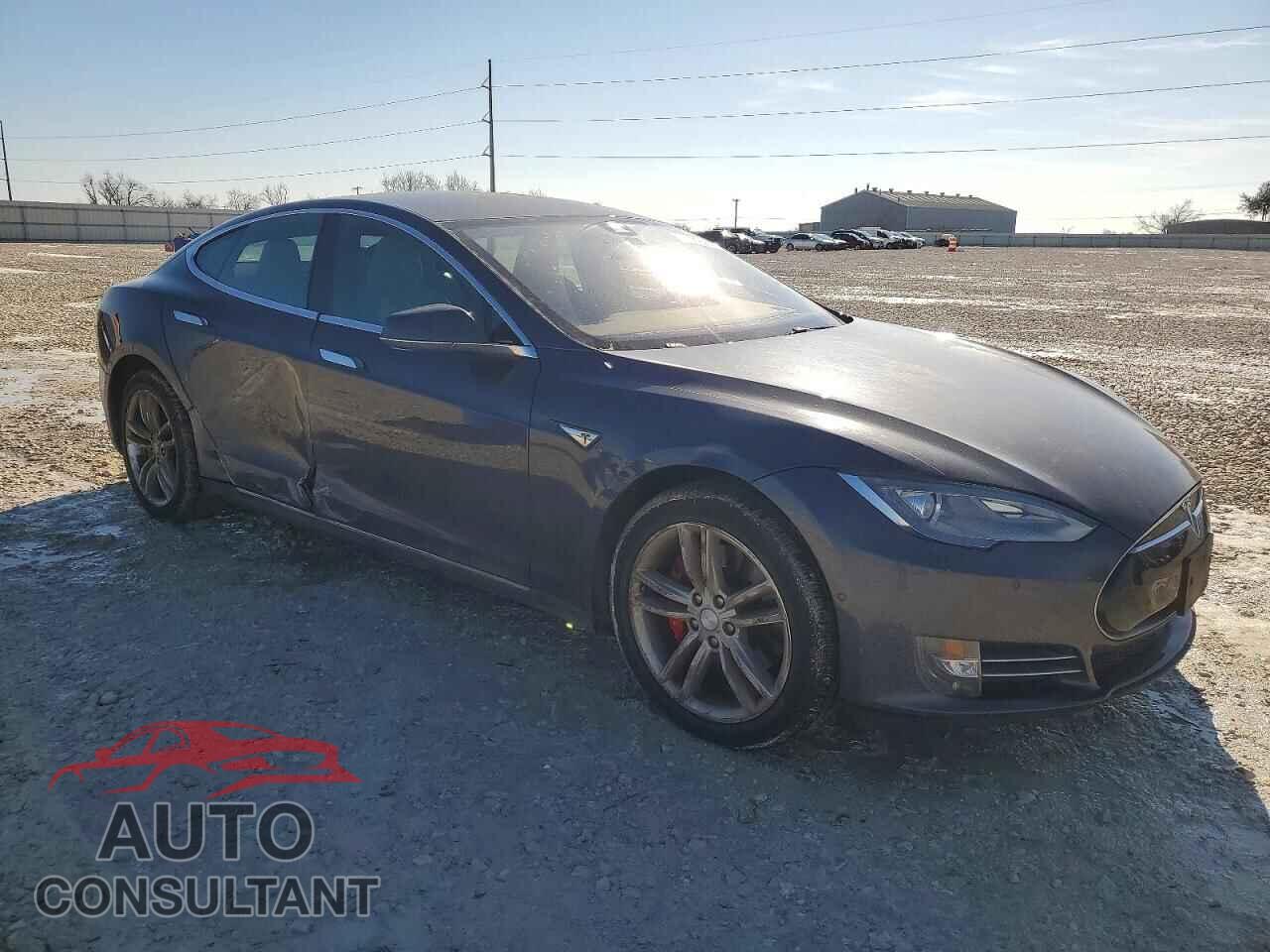 TESLA MODEL S 2015 - 5YJSA1H49FF086454