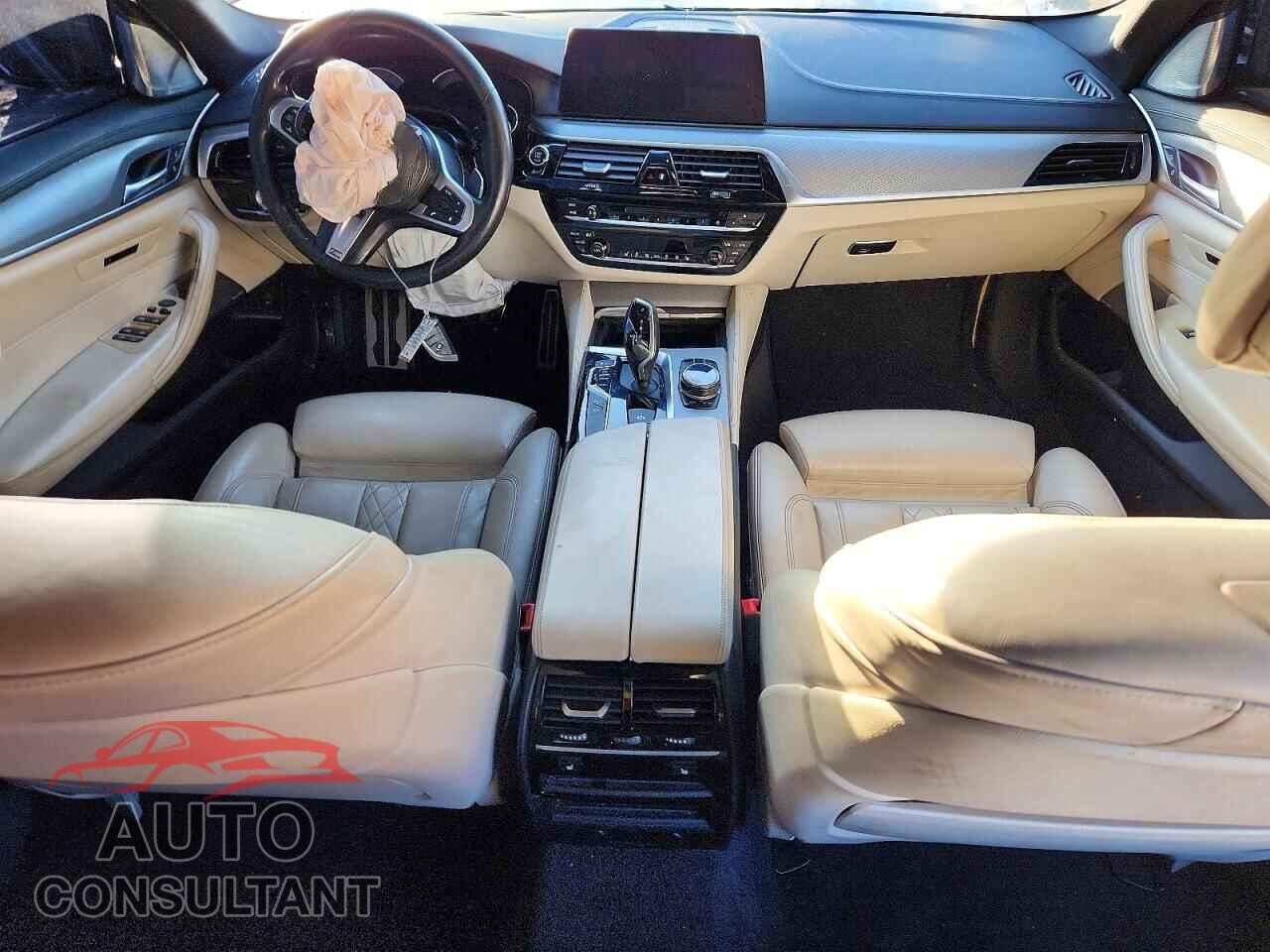 BMW M5 2018 - WBAJB9C53JB035399