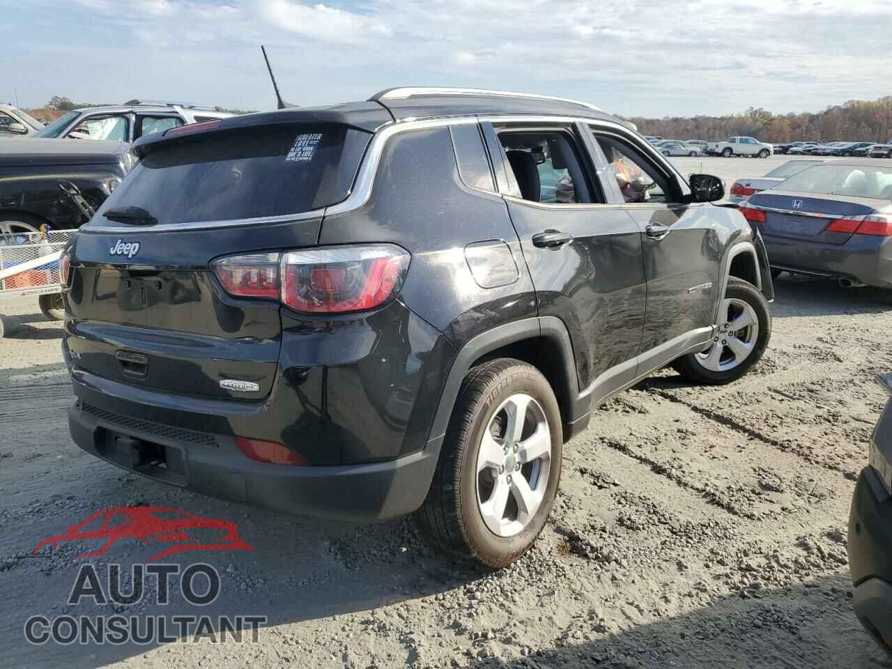 JEEP COMPASS 2018 - 3C4NJDBB3JT200657
