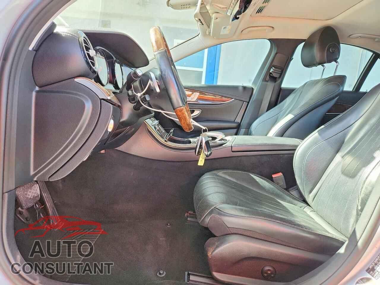 MERCEDES-BENZ E-CLASS 2017 - WDDZF4JB6HA068408