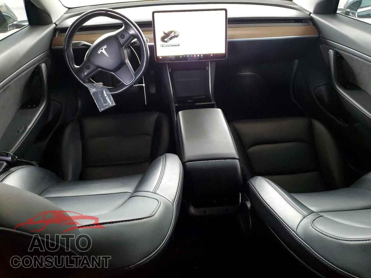 TESLA MODEL 3 2018 - 5YJ3E1EB7JF144355