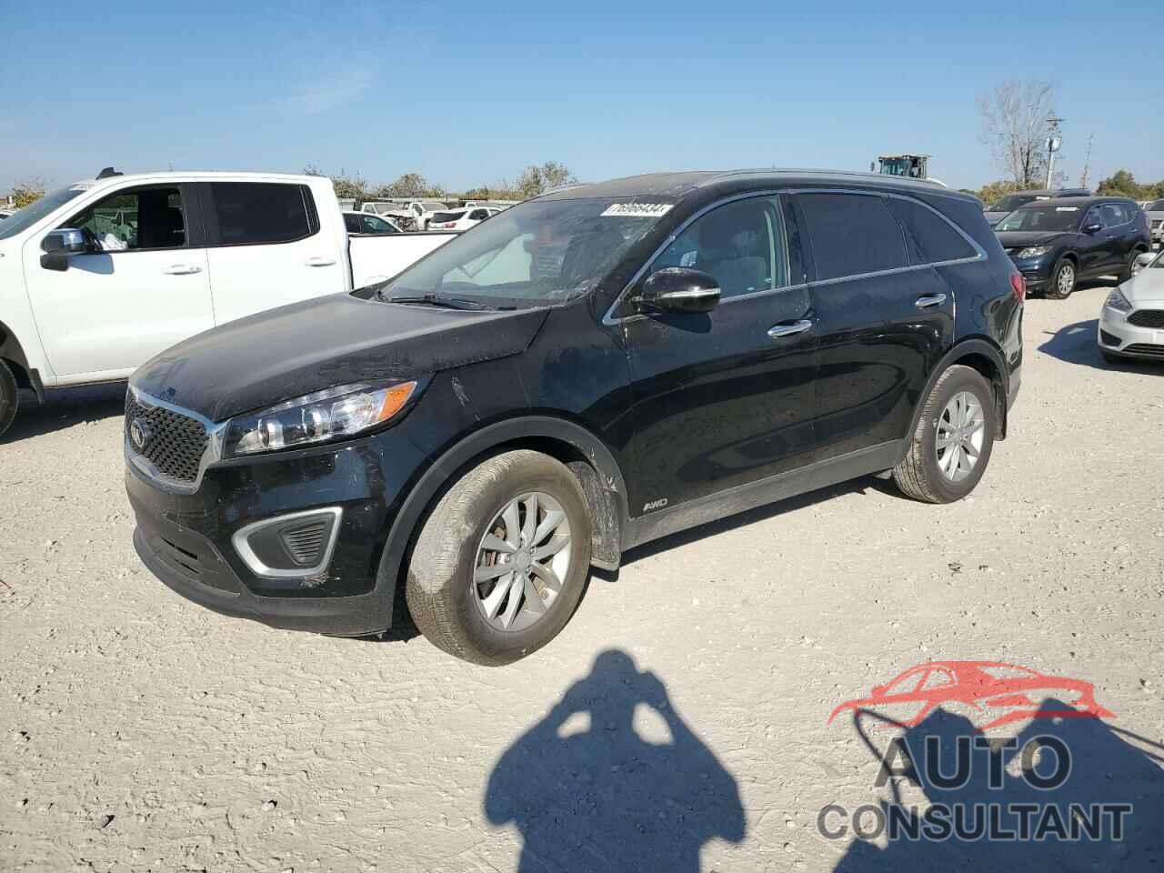 KIA SORENTO 2018 - 5XYPGDA30JG374937
