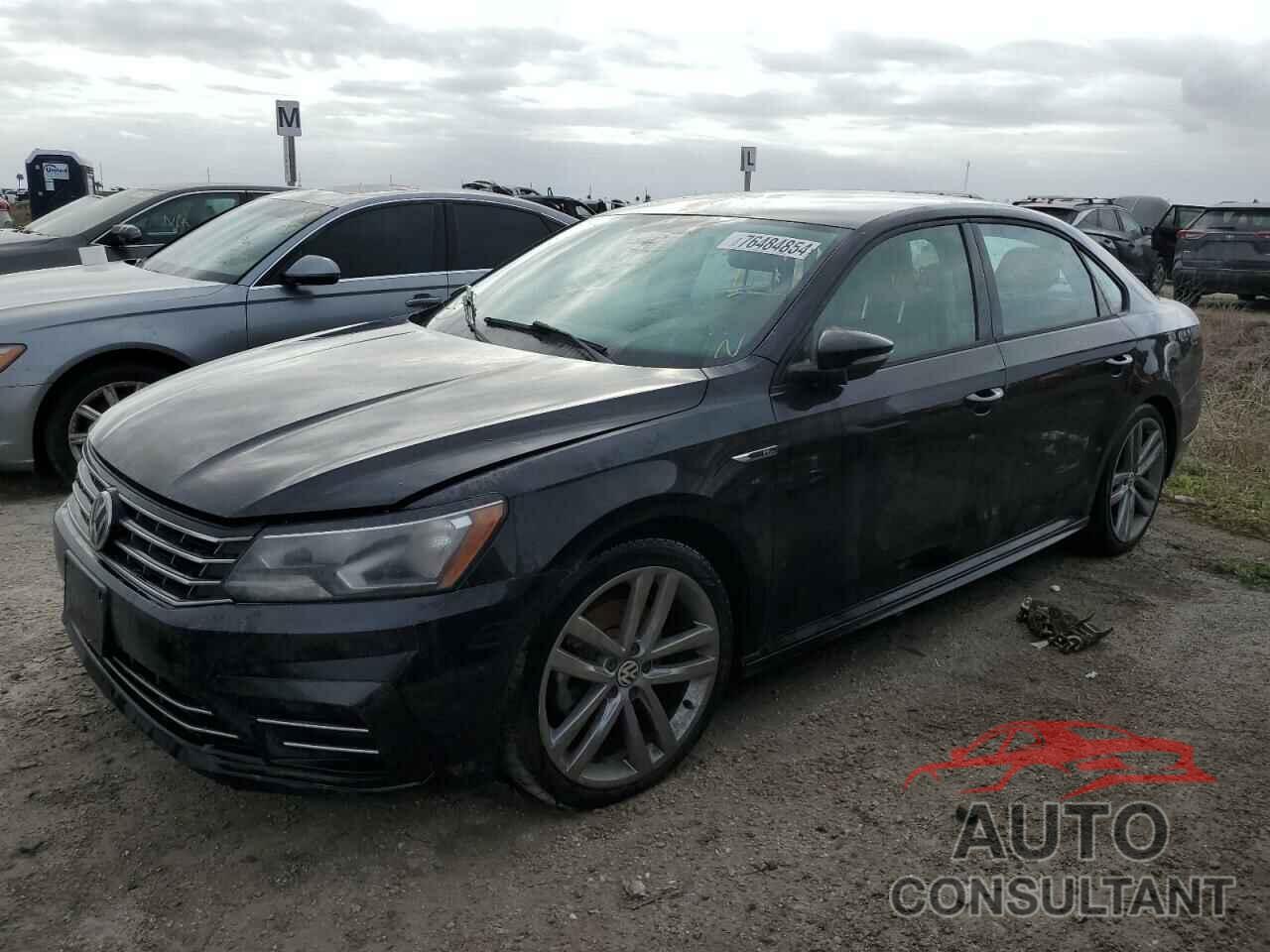 VOLKSWAGEN PASSAT 2018 - 1VWAA7A3XJC033667