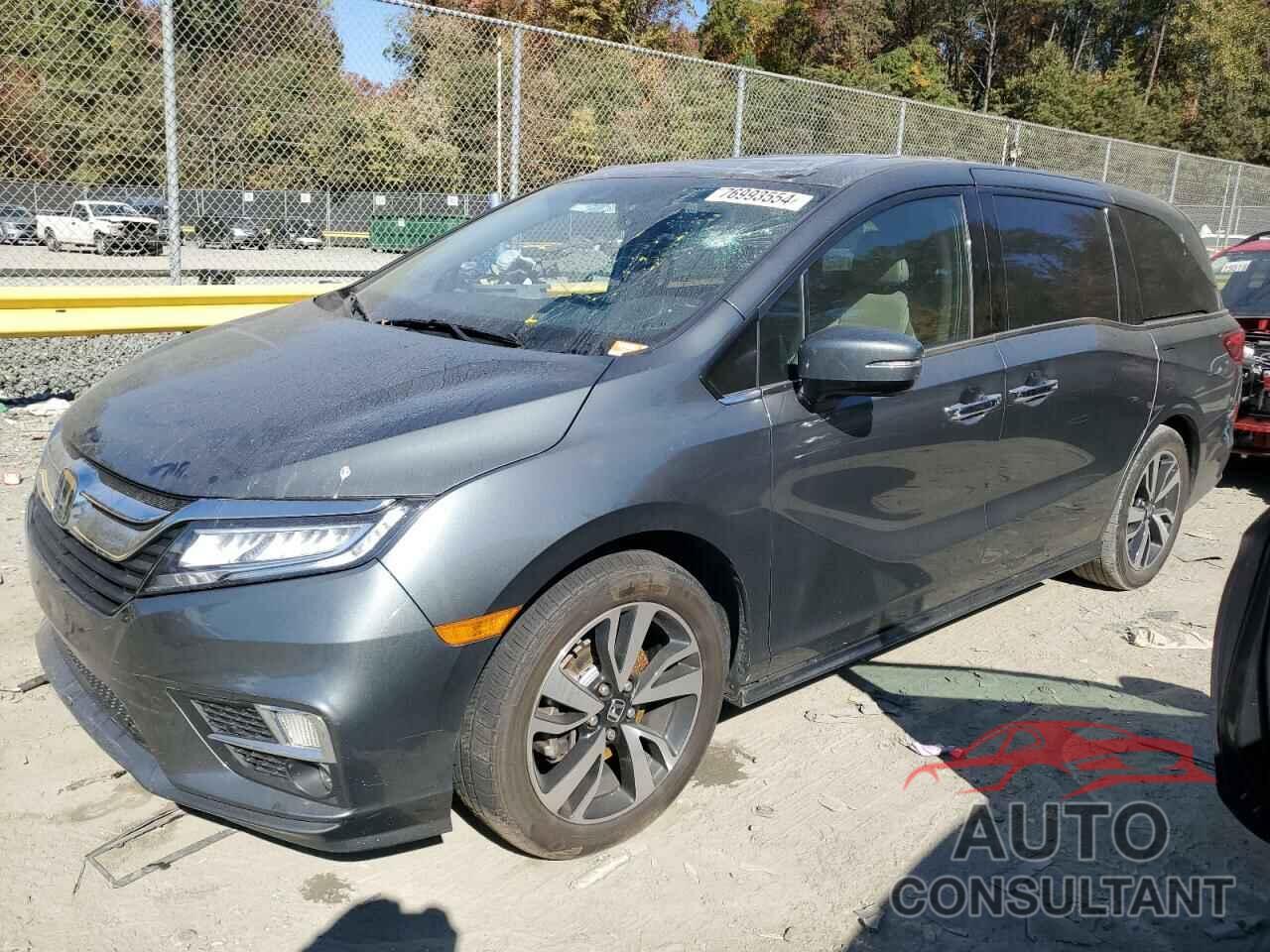 HONDA ODYSSEY 2018 - 5FNRL6H97JB024383