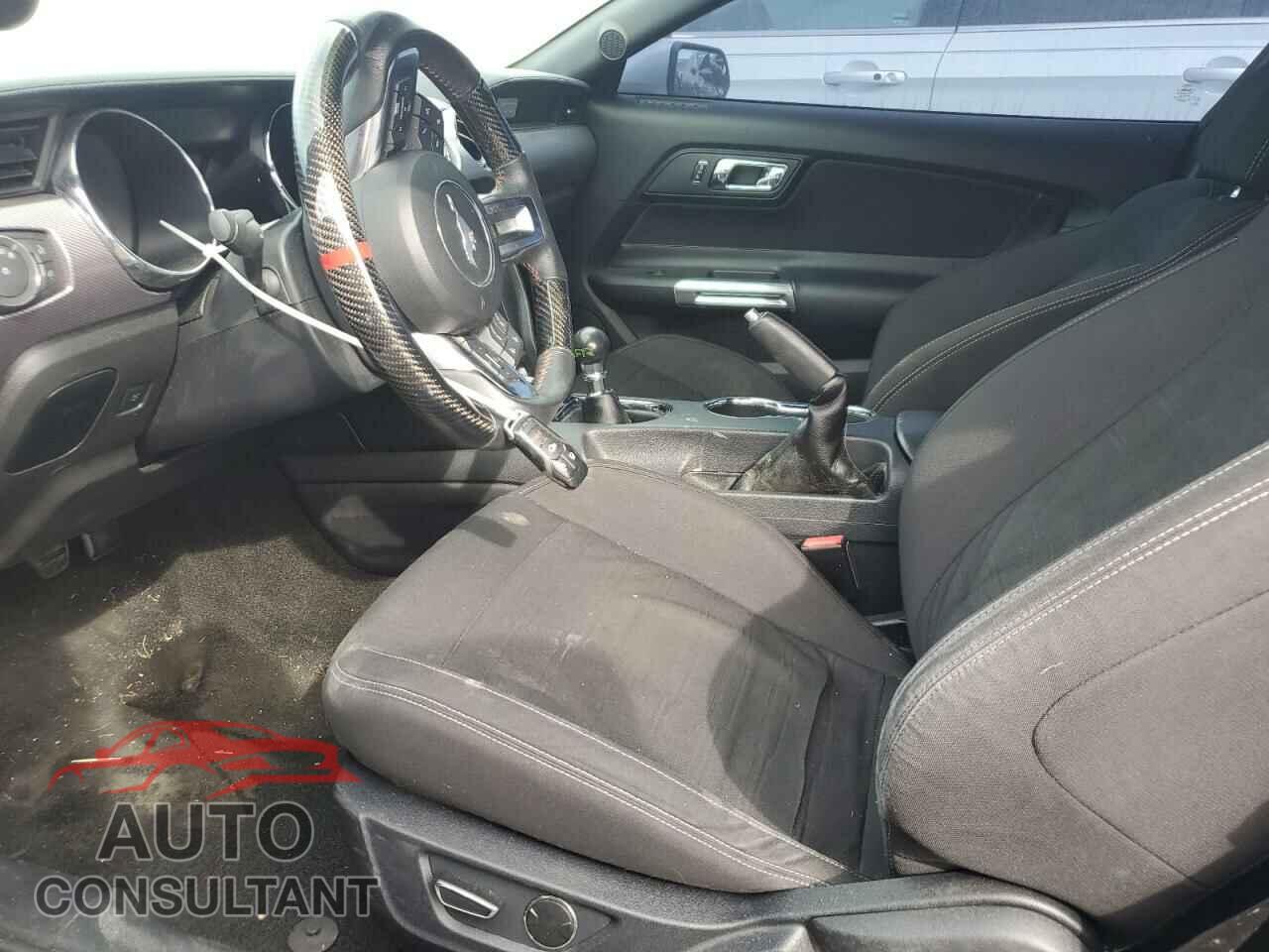 FORD MUSTANG 2017 - 1FA6P8CF8H5202416
