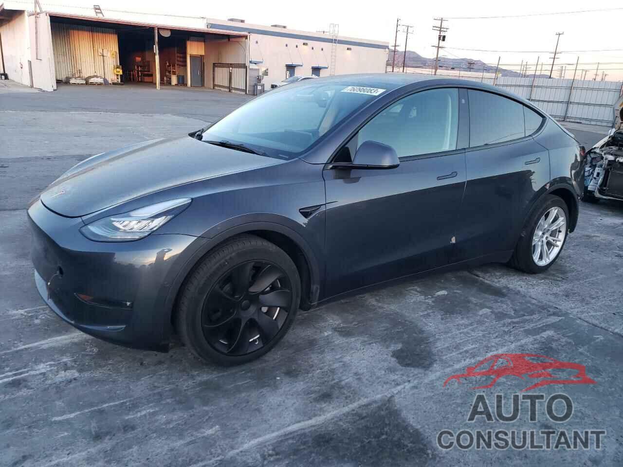 TESLA MODEL Y 2022 - 7SAYGDEE4NF324297