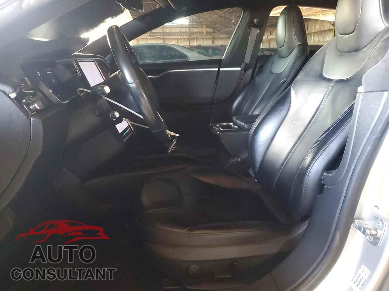 TESLA MODEL S 2015 - 5YJSA1H13FF083457