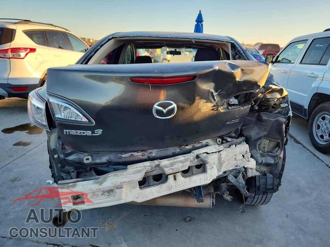 MAZDA 3 2011 - JM1BL1VF0B1356268