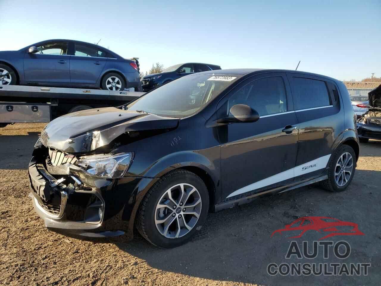 CHEVROLET SONIC 2019 - 1G1JD6SB8K4110809