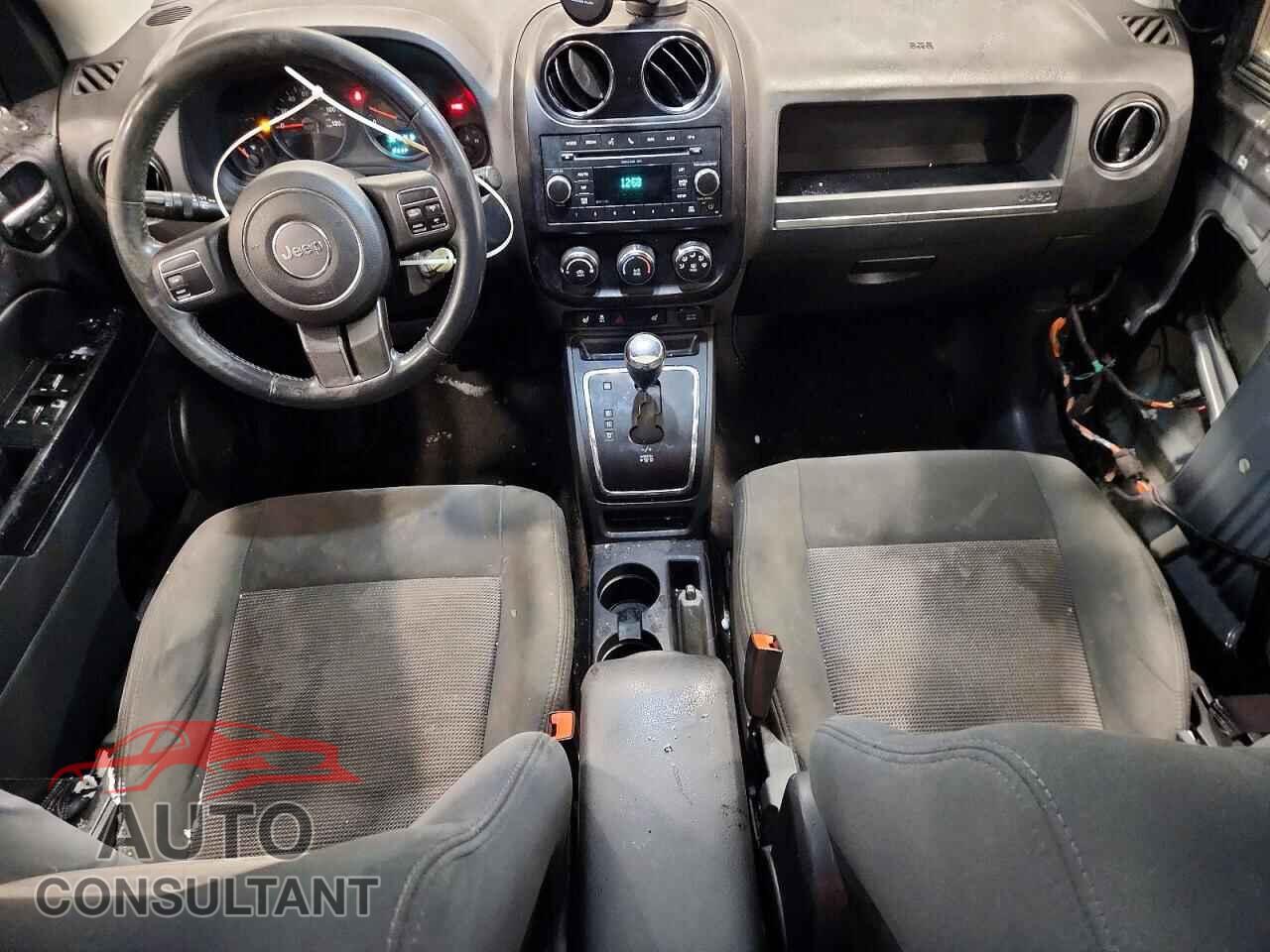 JEEP COMPASS 2011 - 1J4NF1FB5BD206844