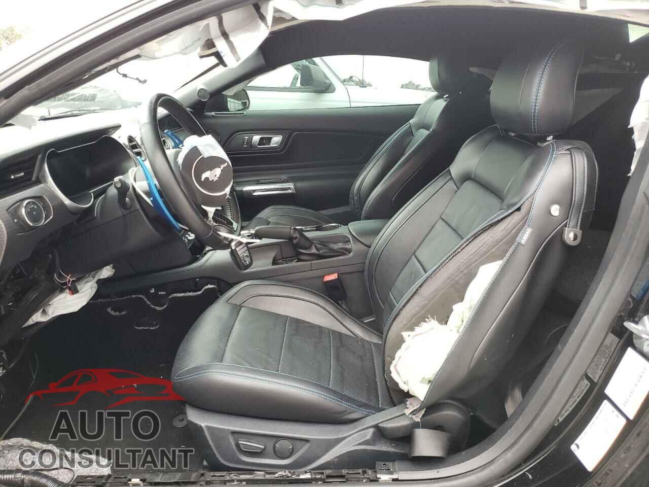 FORD MUSTANG 2020 - 1FA6P8CF9L5117898