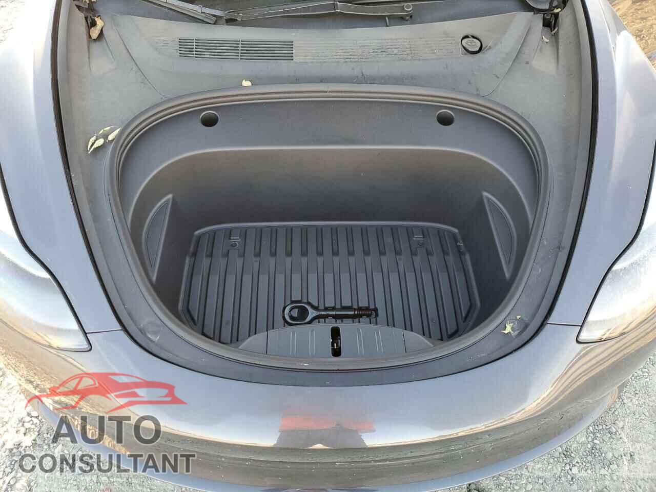 TESLA MODEL 3 2023 - 5YJ3E1EA4PF495417