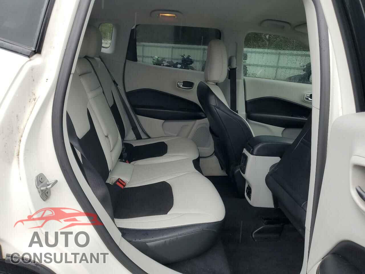 JEEP COMPASS 2017 - 3C4NJCBB3HT642925