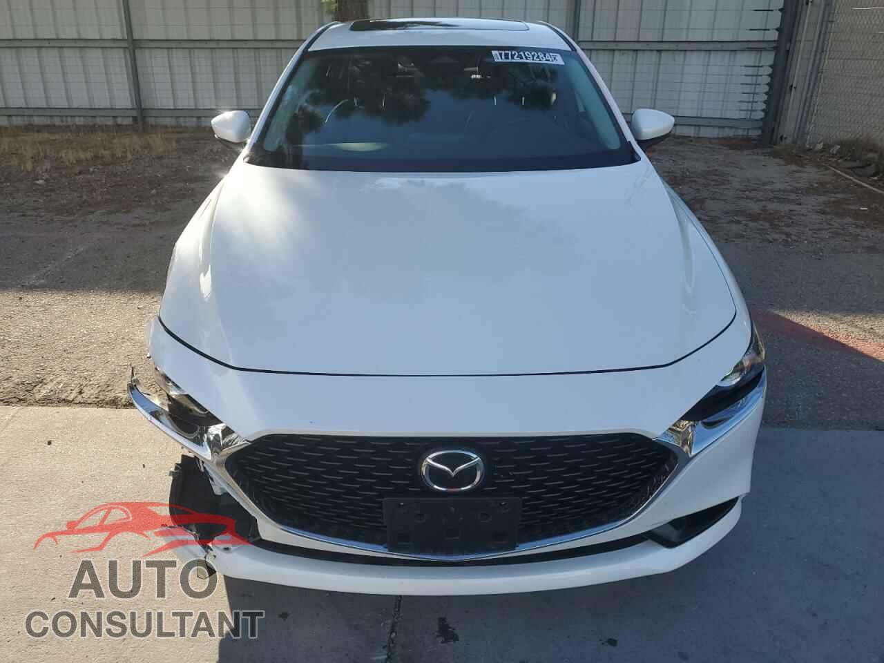 MAZDA 3 2024 - 3MZBPACM8RM418127