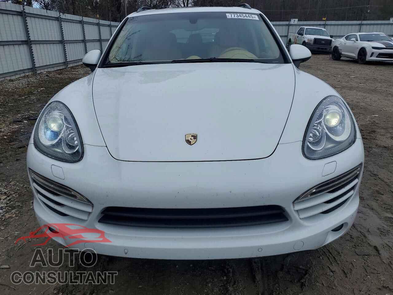PORSCHE CAYENNE 2012 - WP1AA2A21CLA09580