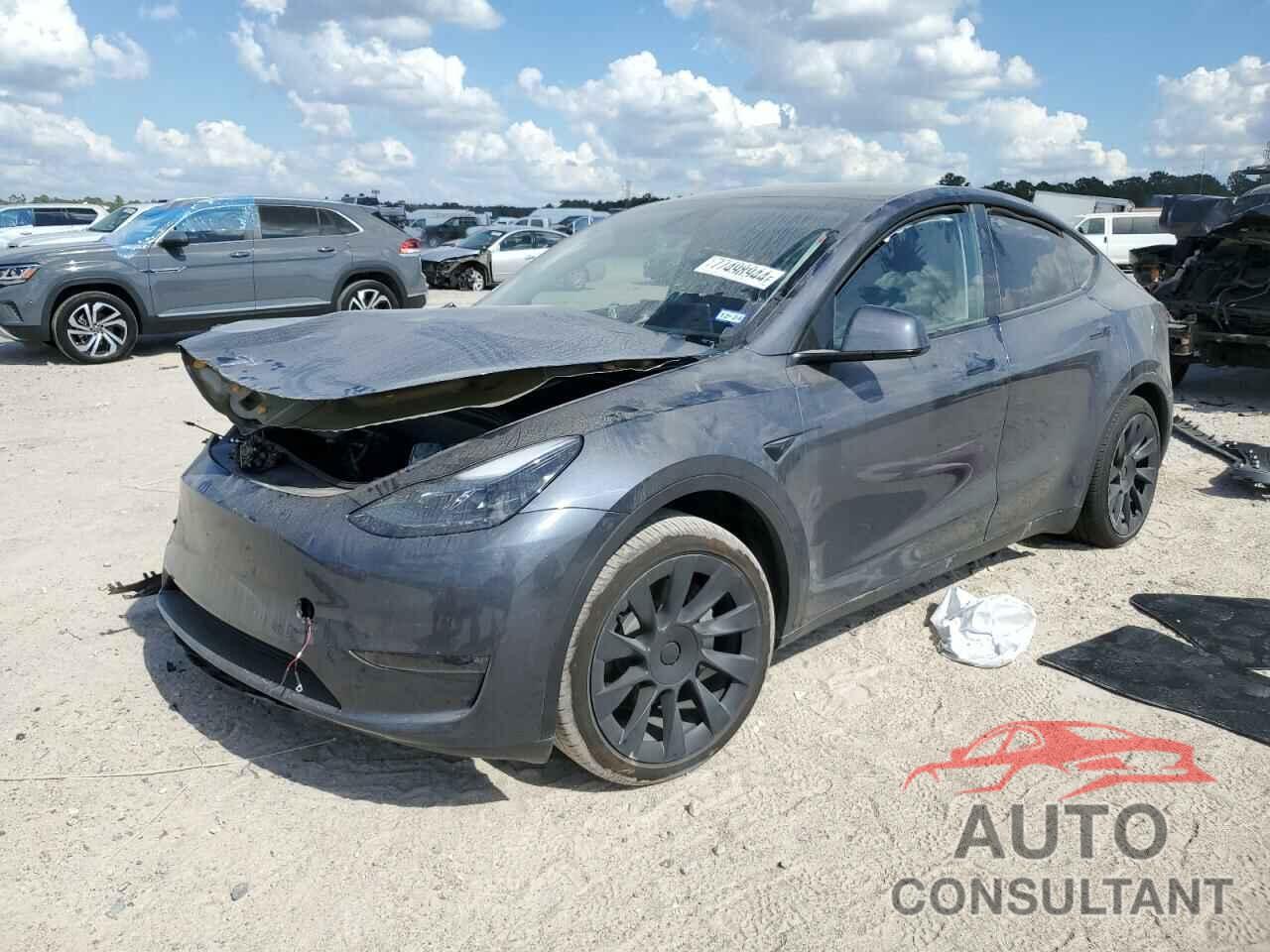 TESLA MODEL Y 2023 - 7SAYGDEE9PA208772