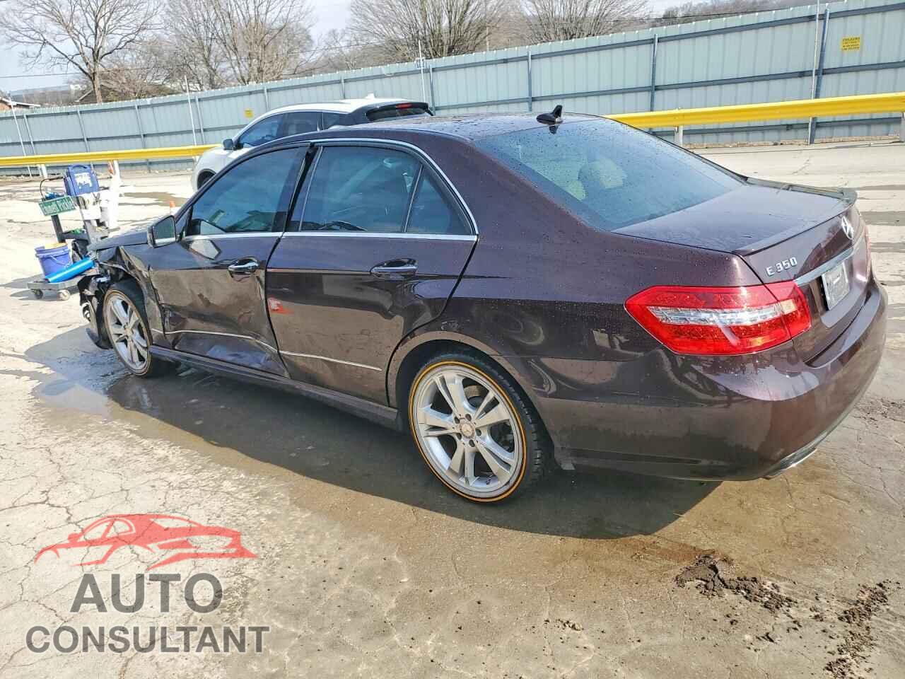 MERCEDES-BENZ E 2013 - WDDHF8JB0DA677538