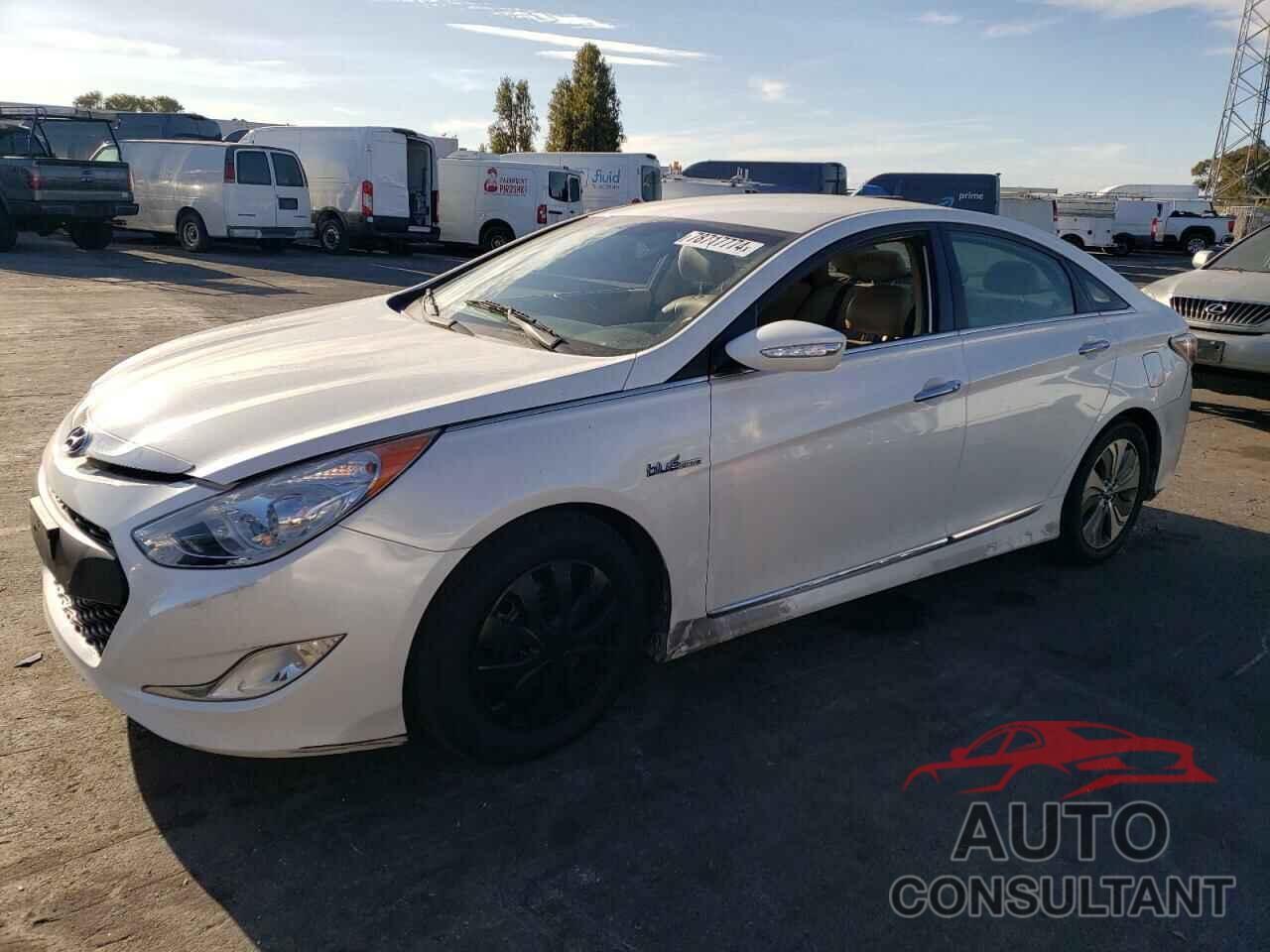 HYUNDAI SONATA 2013 - KMHEC4A42DA101588