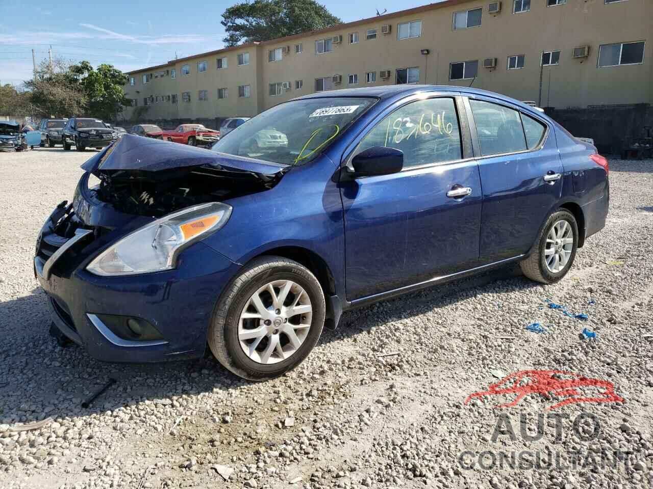 NISSAN VERSA 2018 - 3N1CN7AP5JL833769