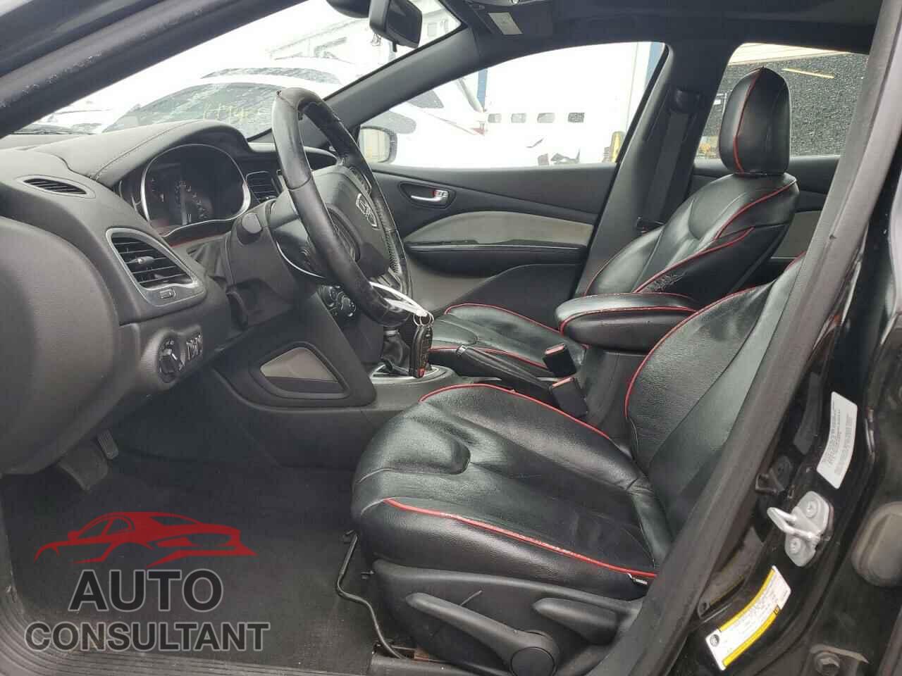 DODGE DART 2015 - 1C3CDFBB5FD180830