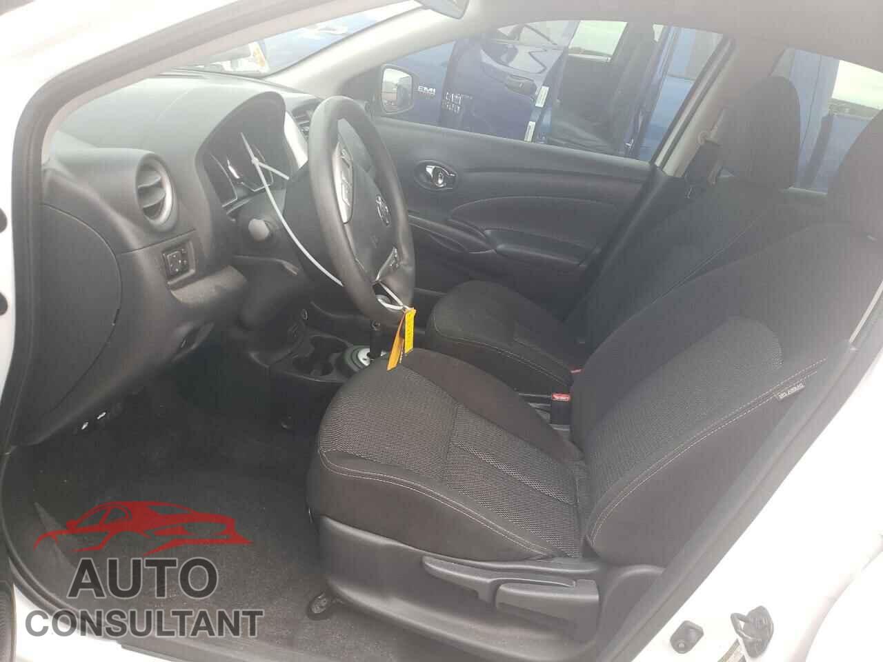 NISSAN VERSA 2017 - 3N1CN7AP3HL842691
