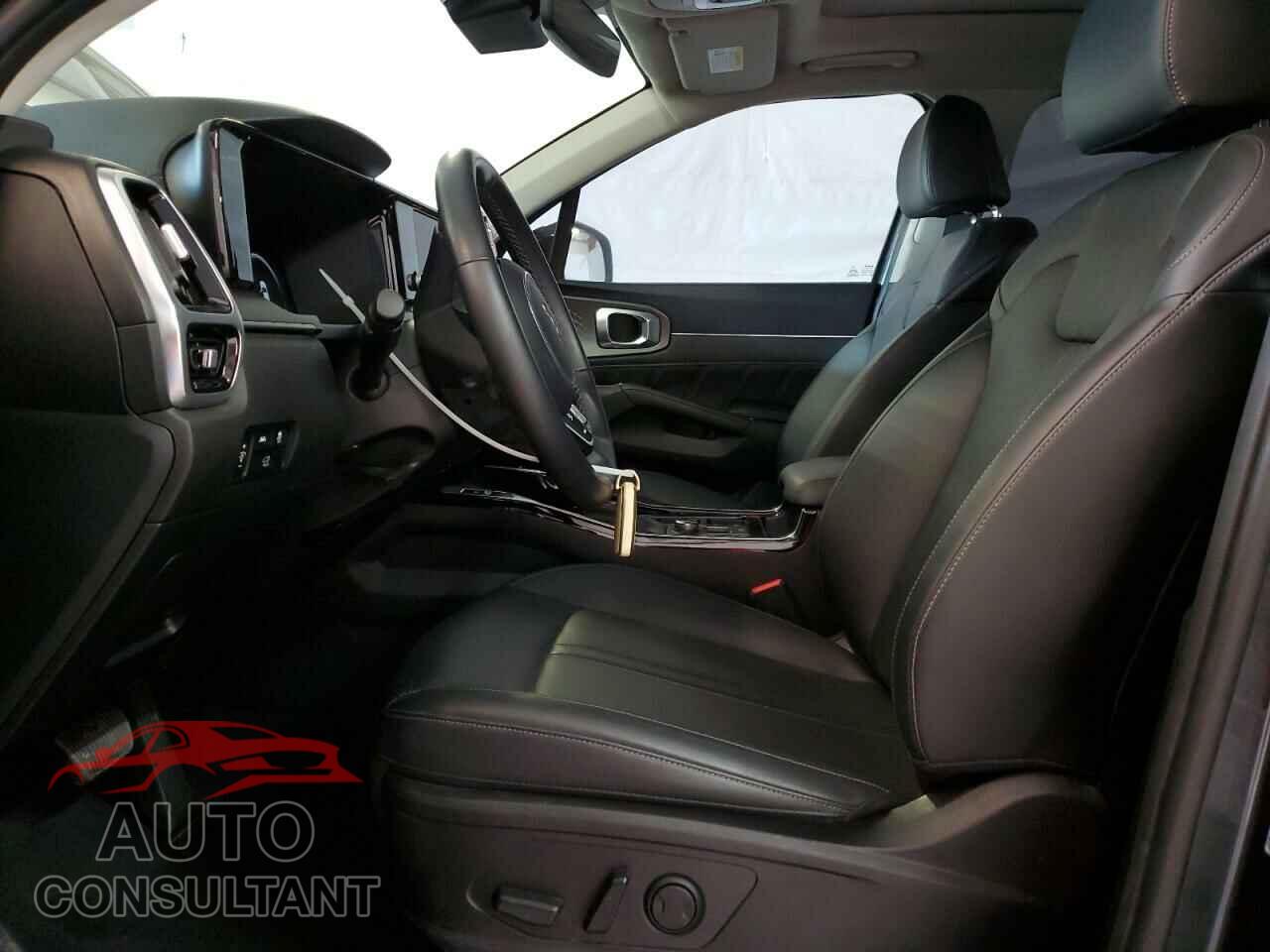 KIA SORENTO 2023 - 5XYRKDLF1PG211088