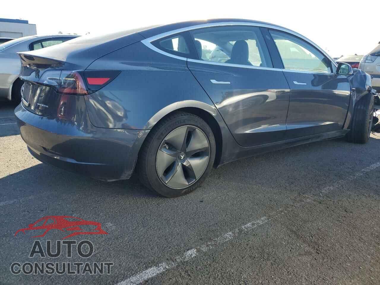 TESLA MODEL 3 2018 - 5YJ3E1EBXJF089836